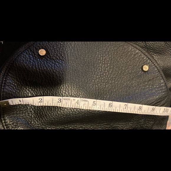 Calvin Klein Large,Buttery, Soft Leather Purse-EUC-Beautiful, Classic yet Modern - Picture 12 of 16